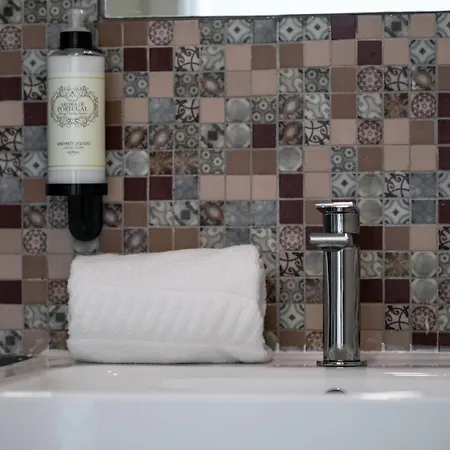 ゲストハウス The 23