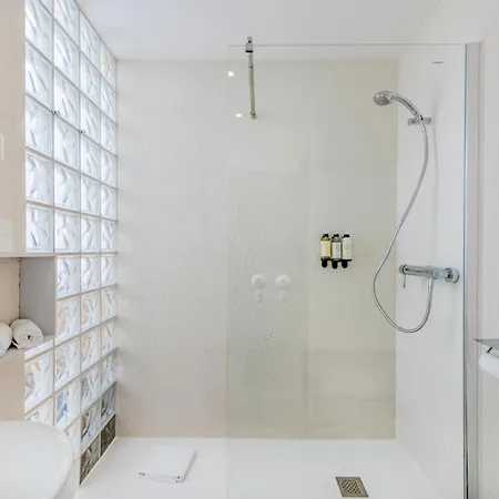 The 23 ゲストハウス 3*